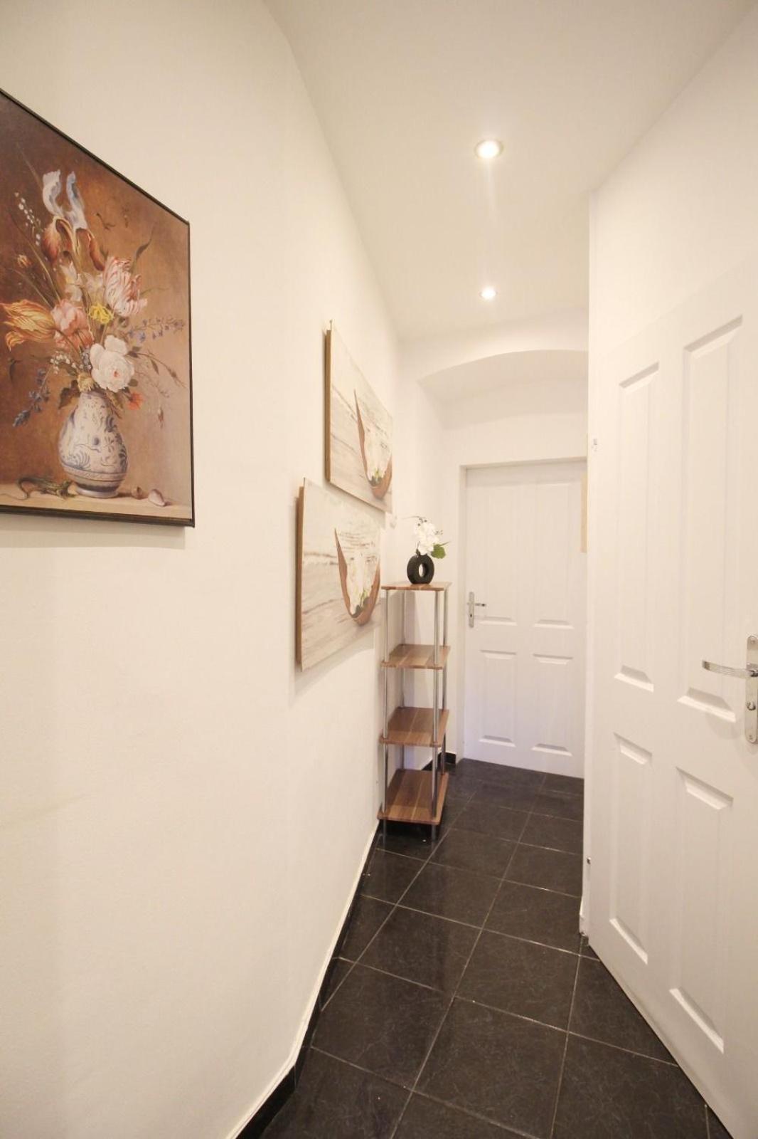 23Sam Apartment Vienna 23 Malfattigasse Buitenkant foto