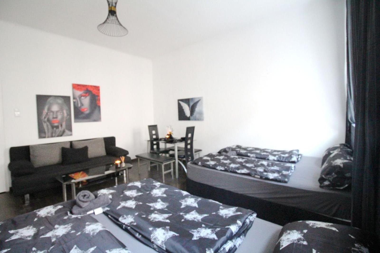 23Sam Apartment Vienna 23 Malfattigasse Buitenkant foto