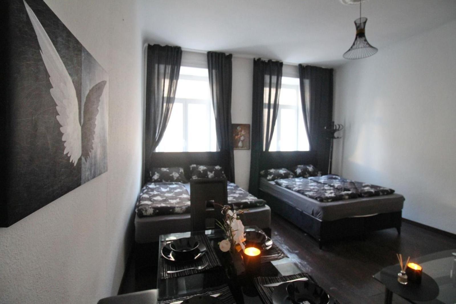 23Sam Apartment Vienna 23 Malfattigasse Buitenkant foto