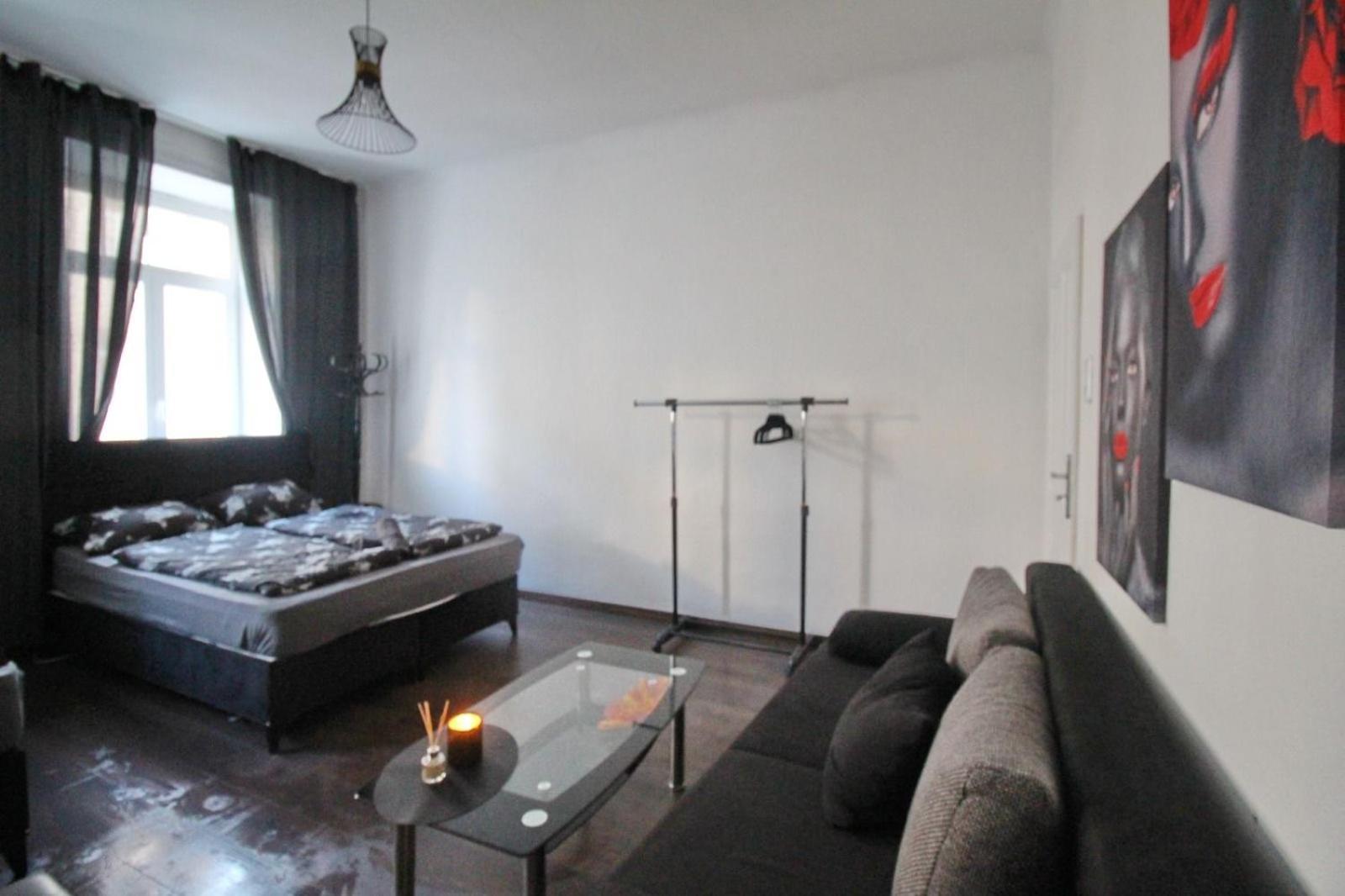 23Sam Apartment Vienna 23 Malfattigasse Buitenkant foto